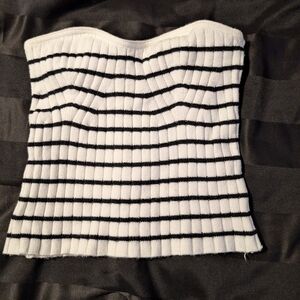 Universal Thread Black and White Cotton Tube Top
